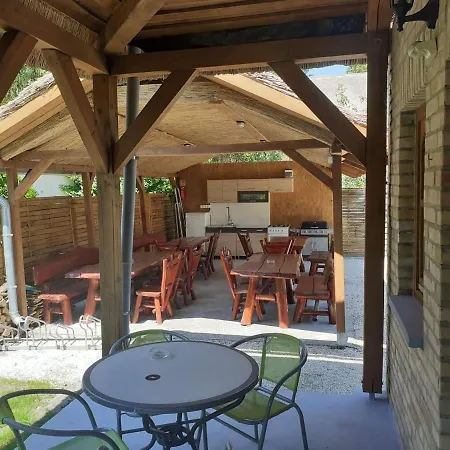 Apartman Lisztes